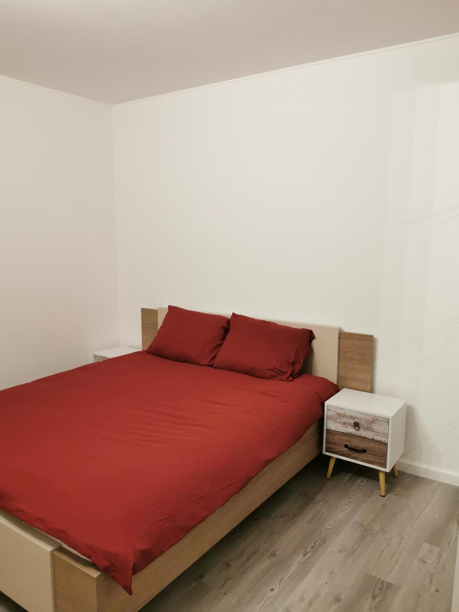 Athome - Appart-Hotel With Private Parking Esch-sur-Alzette Exteriör bild